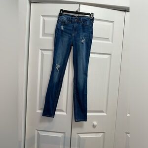 Hollister jeans